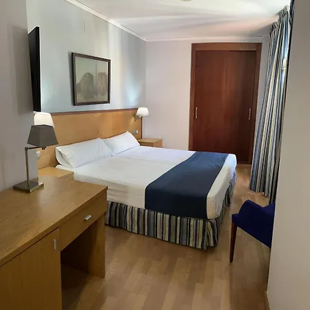 Hotel Cervantes Linares 3*