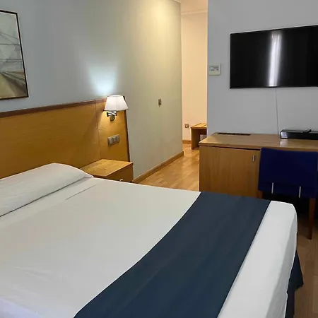 Cervantes Linares Hotel